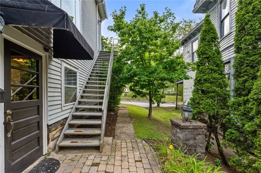 409 N Jefferson St, New Castle, PA 16101 - Image #2