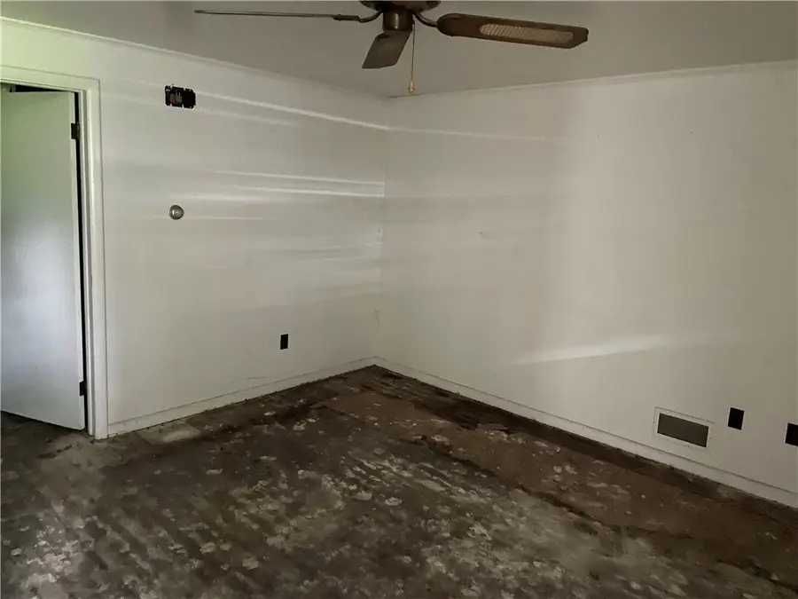 401 Euclid Ave, Glassport, PA 15045 - Image #2