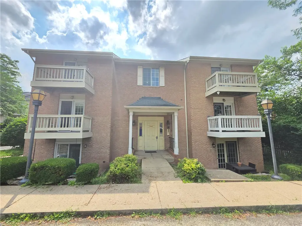 3266 Ward St #3, Pittsburgh, PA 15213 - Image #1