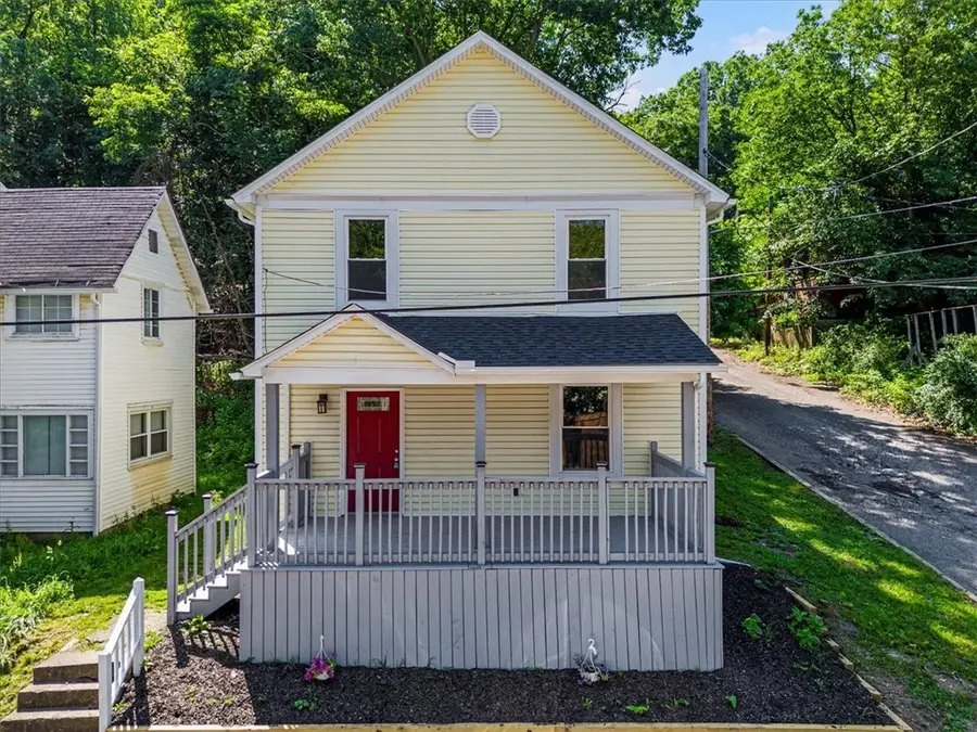 455 Highland Ave, Aliquippa, PA 15001 - Image #2