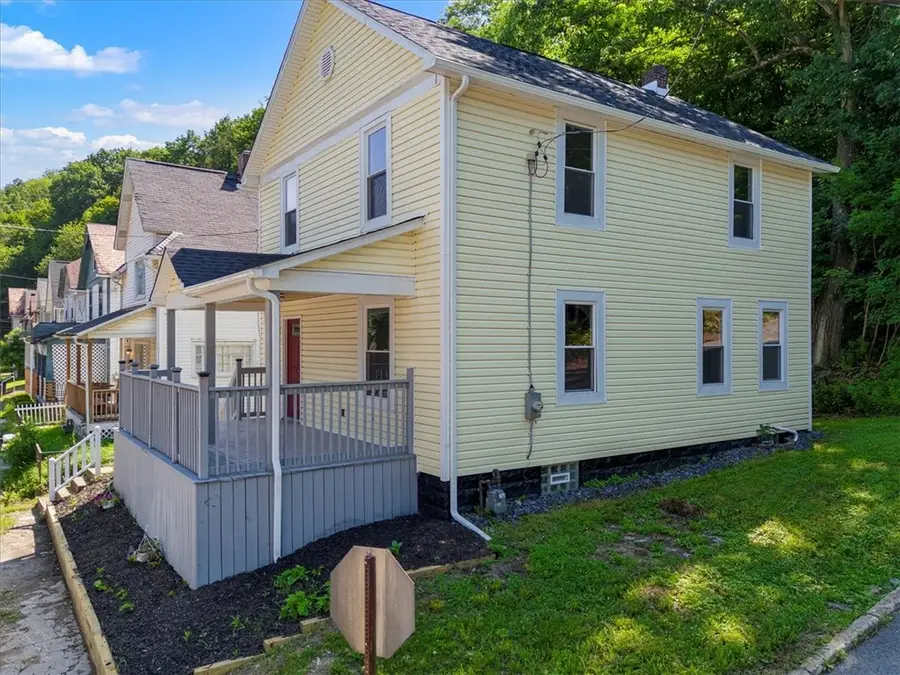 455 Highland Ave, Aliquippa, PA 15001 - Image #3