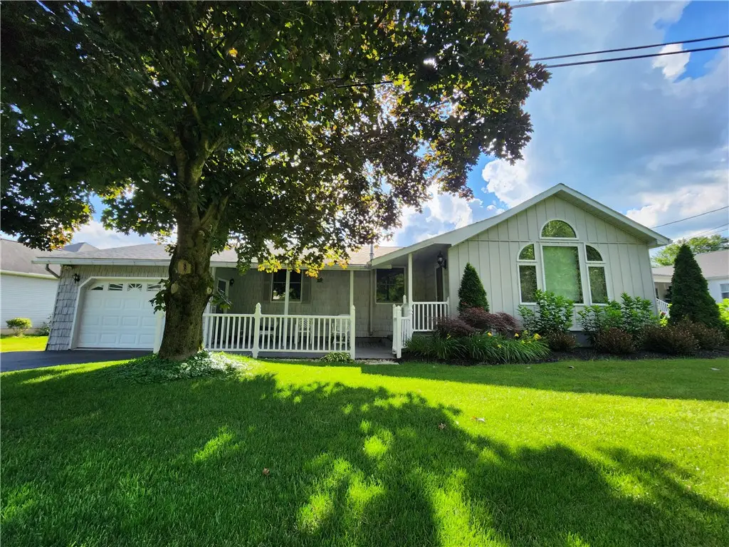 182 Latonka Dr, Lake Latonka, PA 16137 - Image #1