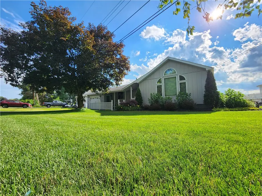 182 Latonka Dr, Lake Latonka, PA 16137 - Image #2