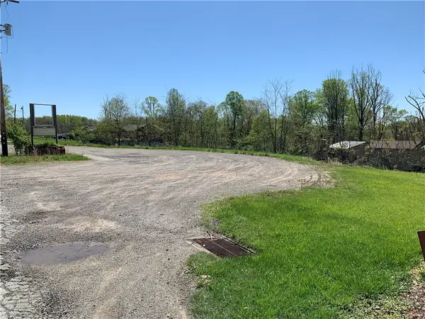 10114 Saltsburg Rd, Pittsburgh, PA 15239