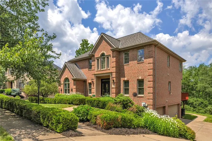 113 Middleground Place, Cranberry Township, PA 16066 - Image #2