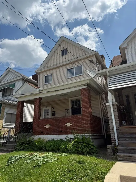 403 Ohio Ave, Glassport, PA 15045 - Image #3