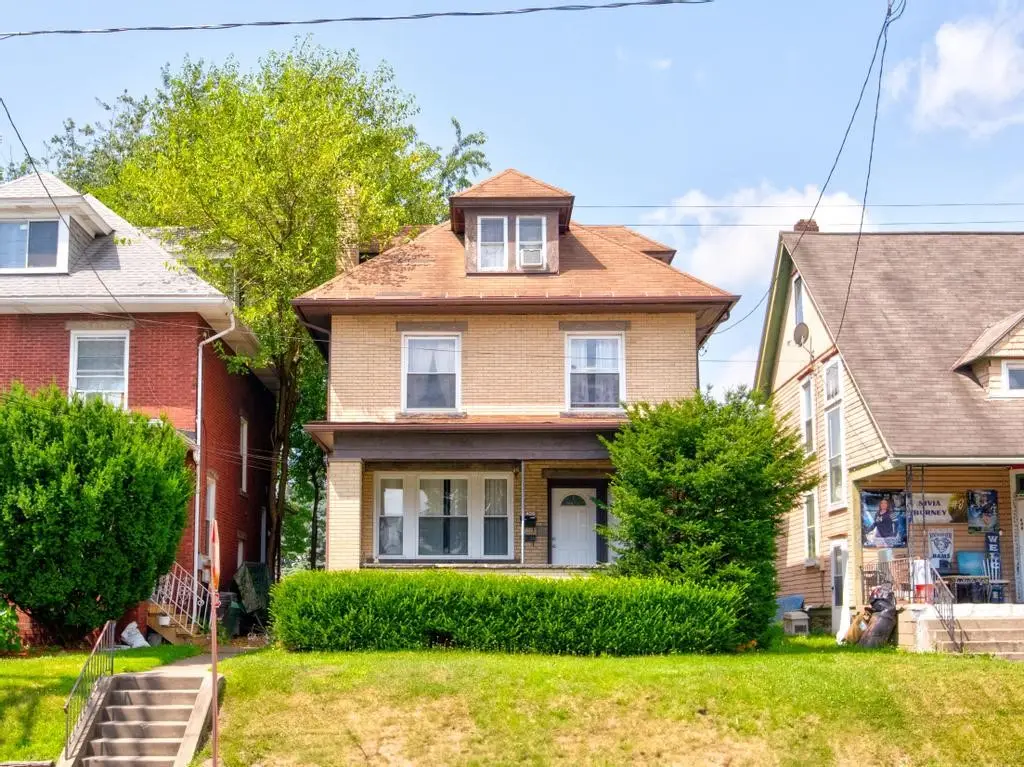 406 Connecticut Ave, Rochester, PA 15074 - Image #1