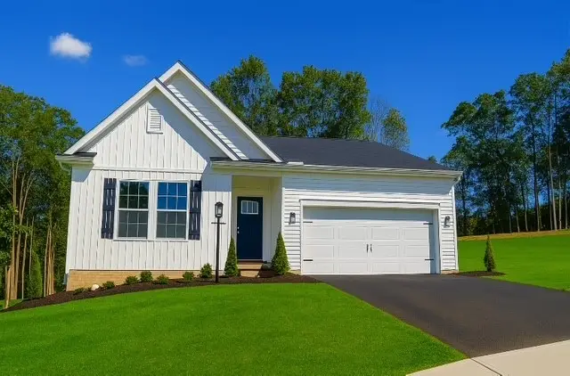 111 July Drive, Oak Hills, PA 16002 - Image #2