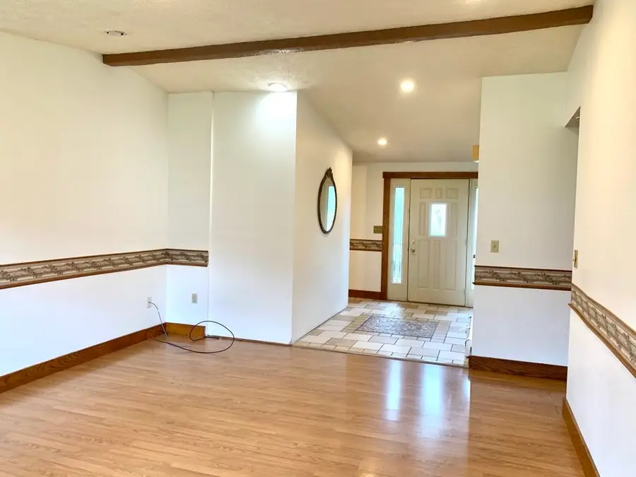 840 Lansberry Court, Somerset, PA 15501 - Image #3