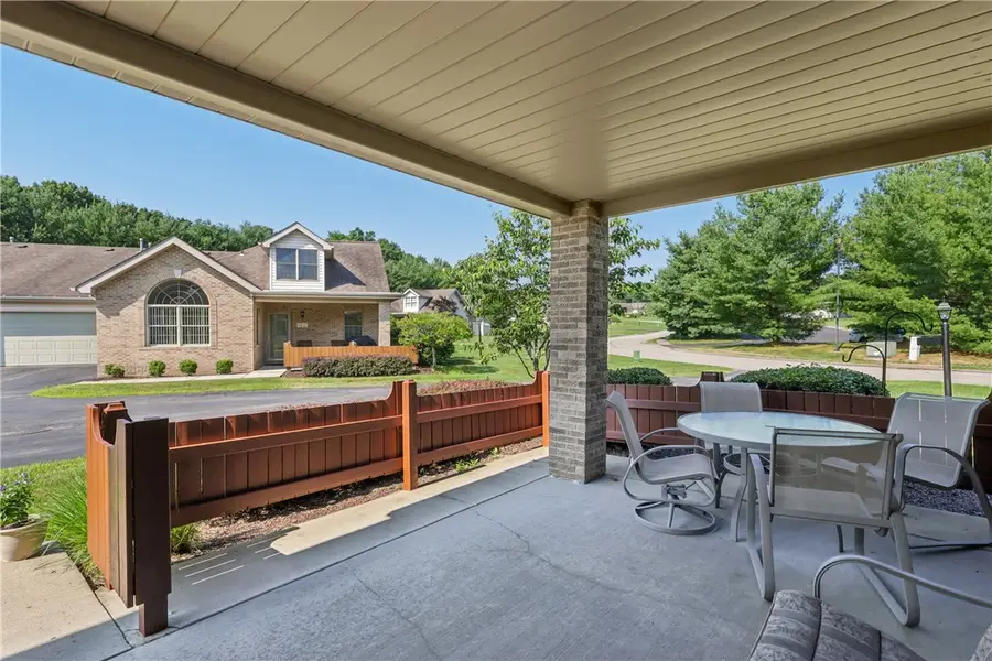 166 Steeplechase Cir, West Deer, PA 15044 - Image #3