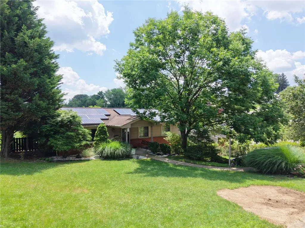 5215 Caste Dr, Whitehall, PA 15236 - Image #1