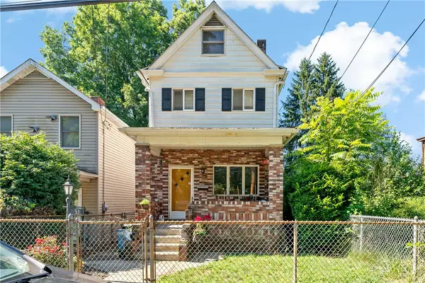 53 Fountain St, Crafton, PA 15205