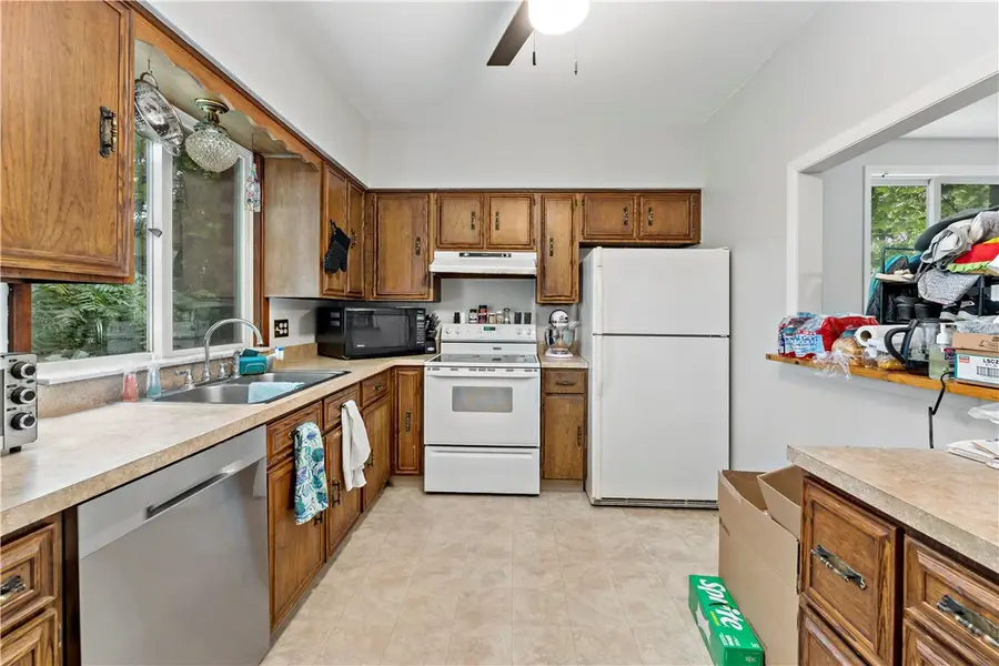 53 Fountain St, Crafton, PA 15205 - Image #3