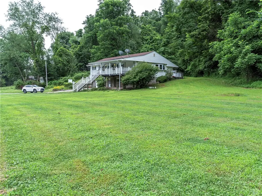 528 Upper Drennen Rd, Upper Burrell, PA 15068 - Image #2