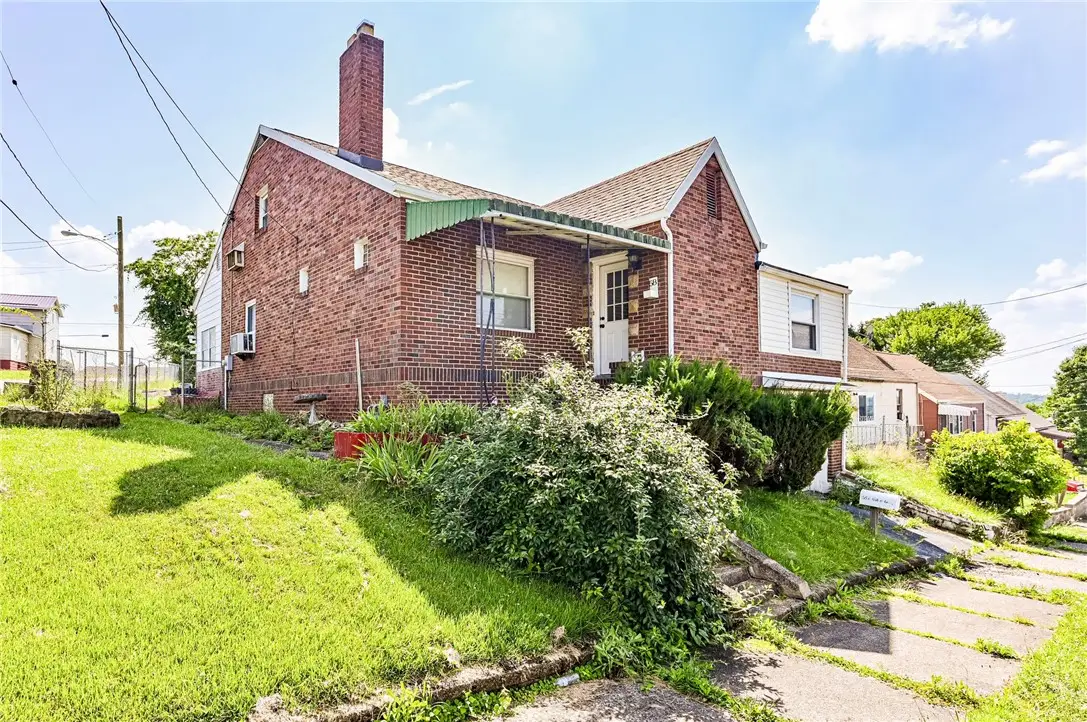 58 North Ave, Uniontown, PA 15401 - #1