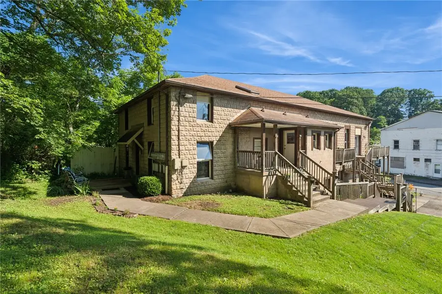 15 Old Saxonburg Blvd, West Deer, PA 15084 - Image #2