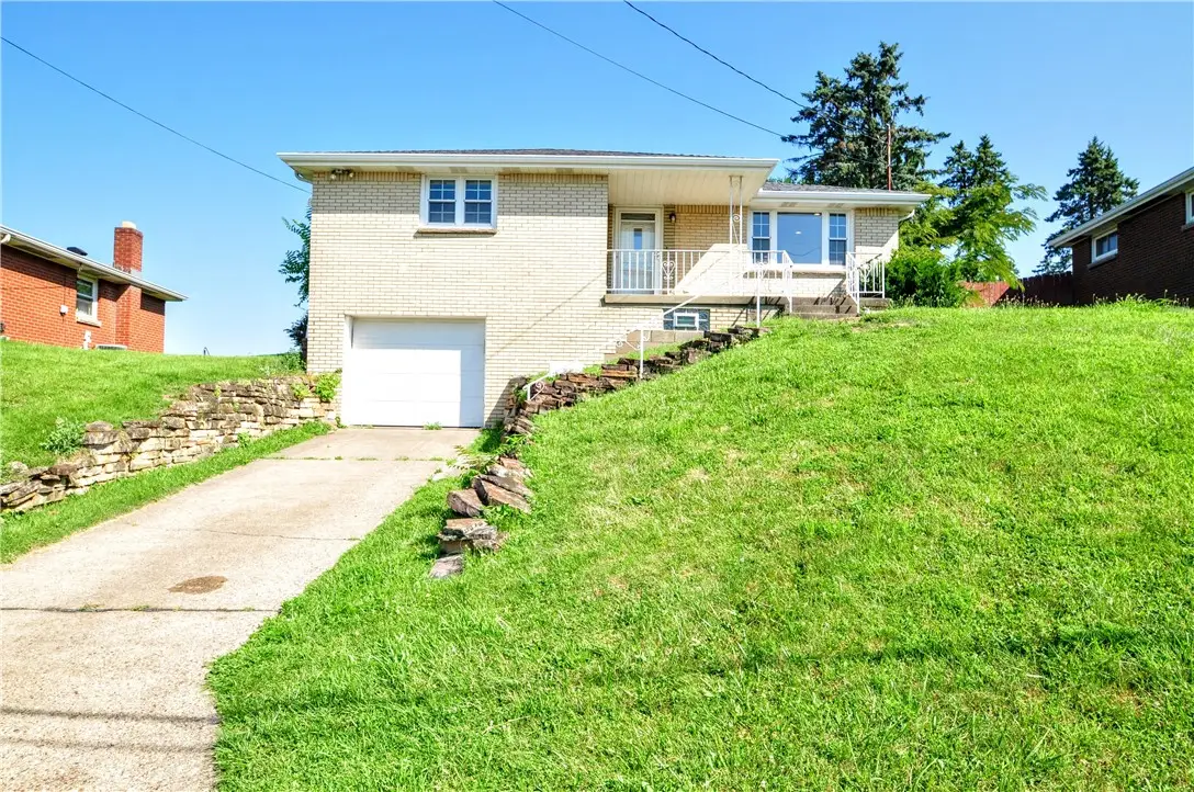 16 Jackson Dr, Monessen, PA 15062 - Image #1