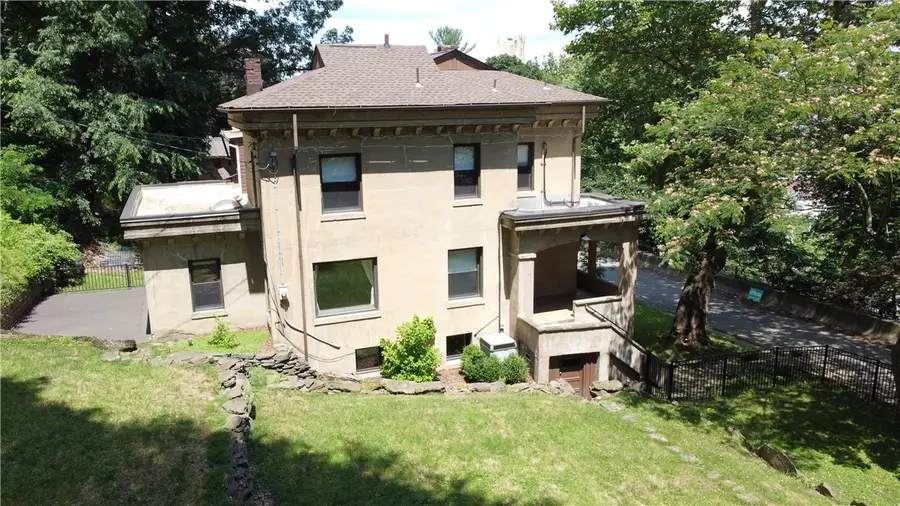 4323 Andover Ter, Pittsburgh, PA 15213 - Image #3