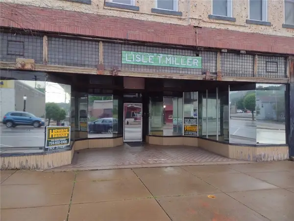 914 Seventh Avenue, Beaver Falls, PA 15010