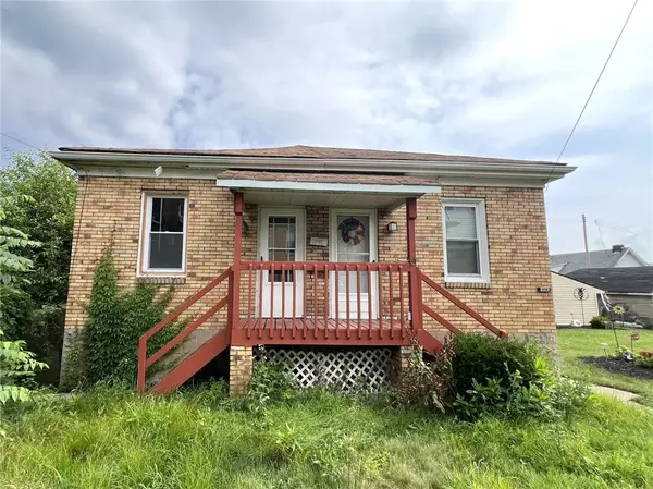 735 1/2 7th Avenue, Coraopolis, PA 15108