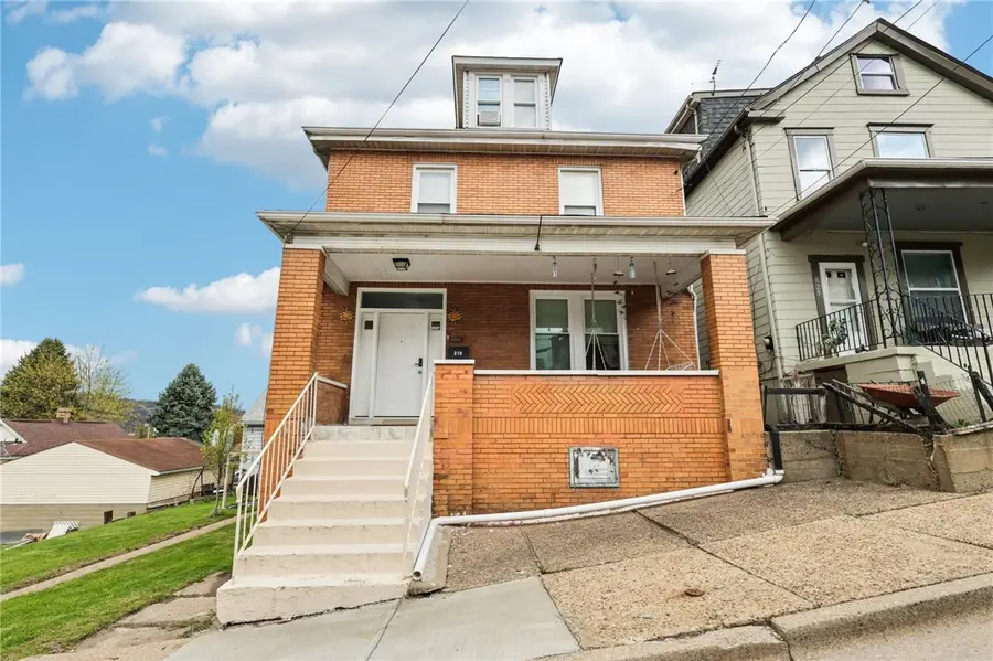 819 Kerr St, Ambridge, PA 15003 - Image #2