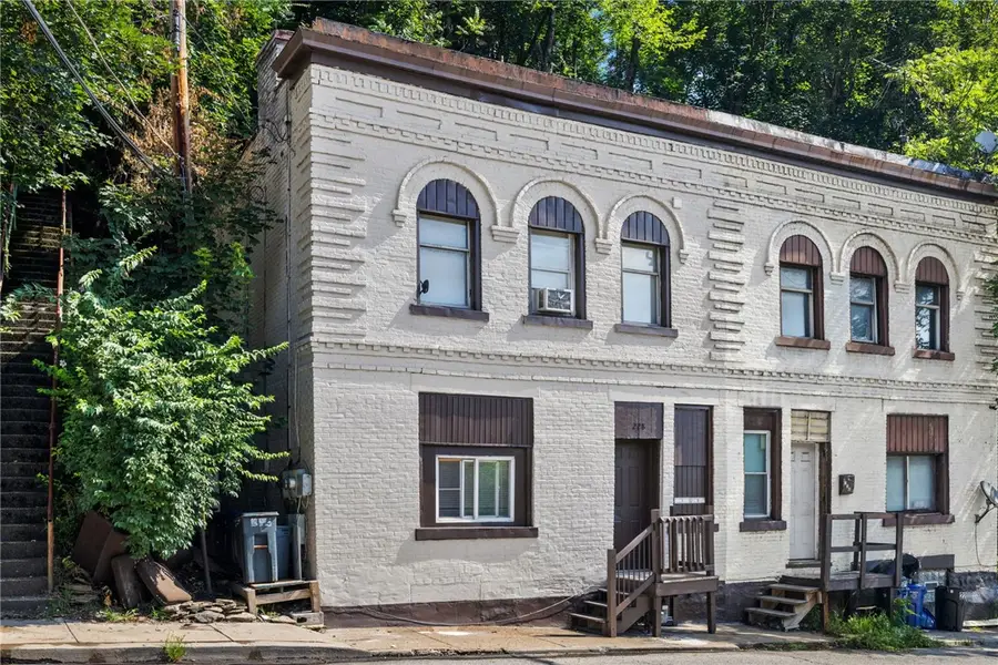 228 Steuben St, Pittsburgh, PA 15220 - Image #3