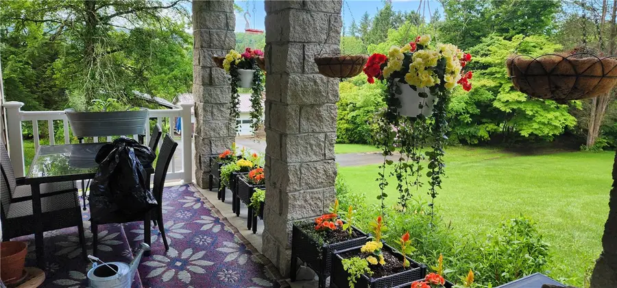 147 Kesler Dr, Cook, PA 15677 - Image #2