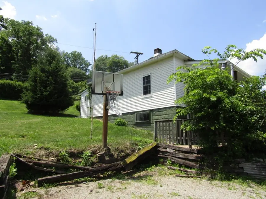 6 Browarsky Blvd, Avella, PA 15312 - Image #3