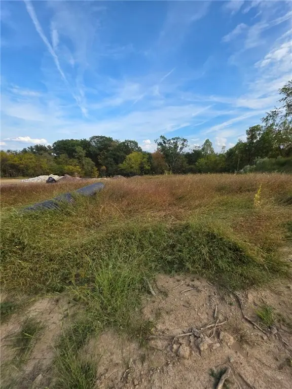 2024 Skyridge Lane, Export, PA 15632 - Image #2