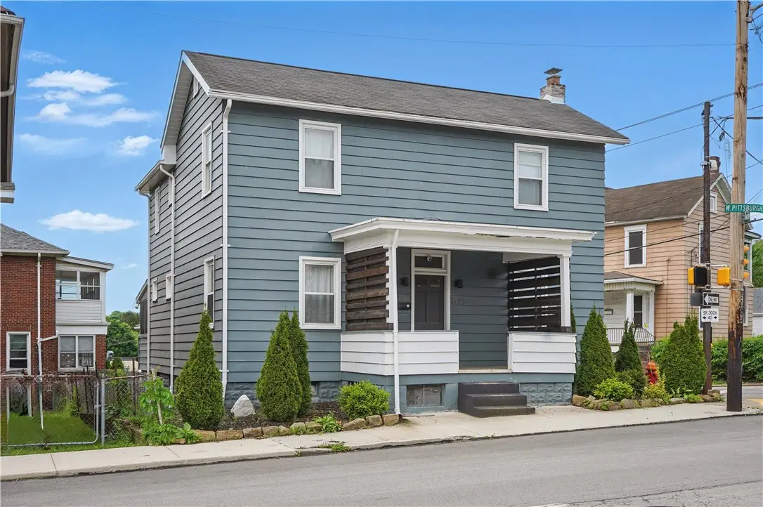 656 W Pittsburgh St, Greensburg, PA 15601 - #1