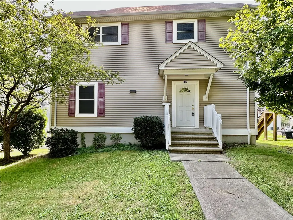 104 Fruit Ave, Farrell, PA 16121 - Image #1