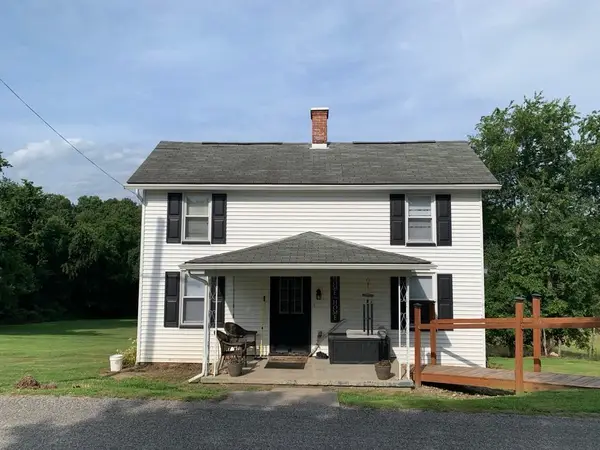 8 Crawford Road, Deemston Boro, PA 15333