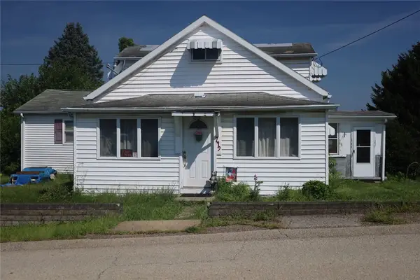 749 Wilmington St, Canton Twp, PA 15301