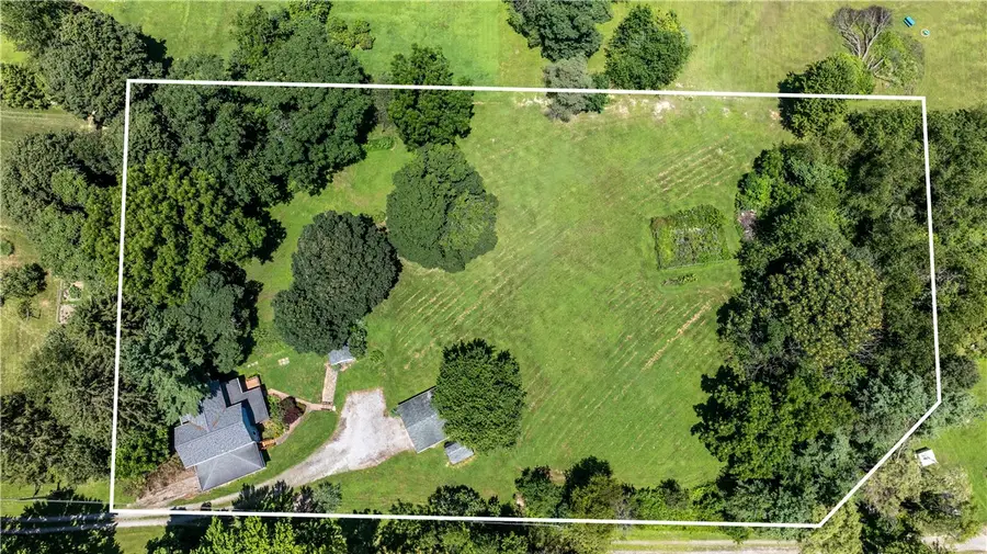 105 Snyder Ln, Buffalo, PA 16055 - Image #3