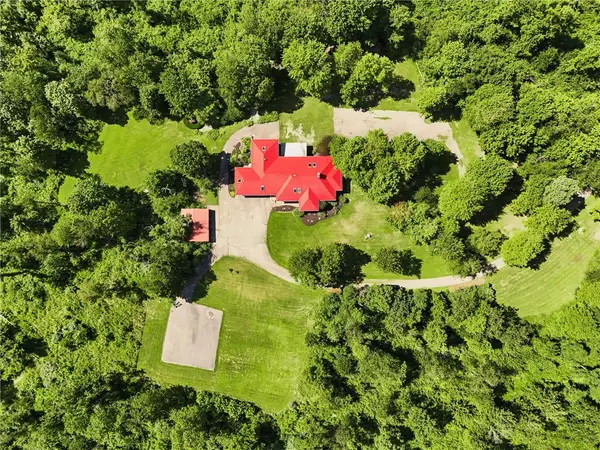 341 Paris Colliers Road, Hanover Twp, PA 15021