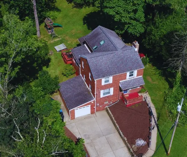 2266 Constitution Blvd, Elizabeth Twp/Boro, PA 15135