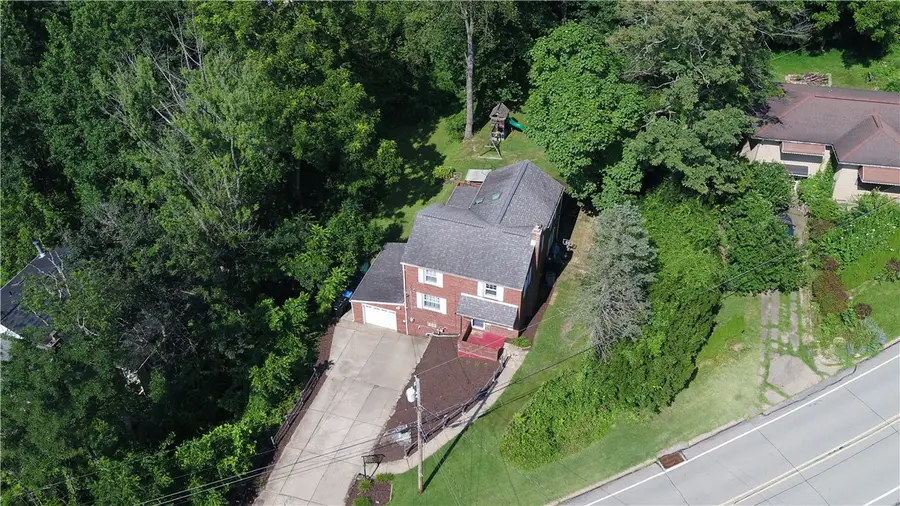 2266 Constitution Blvd, Greenock, PA 15135 - Image #2