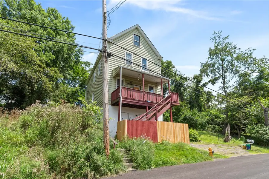 132 Fairview Ave, Chalfant, PA 15112 - Image #2