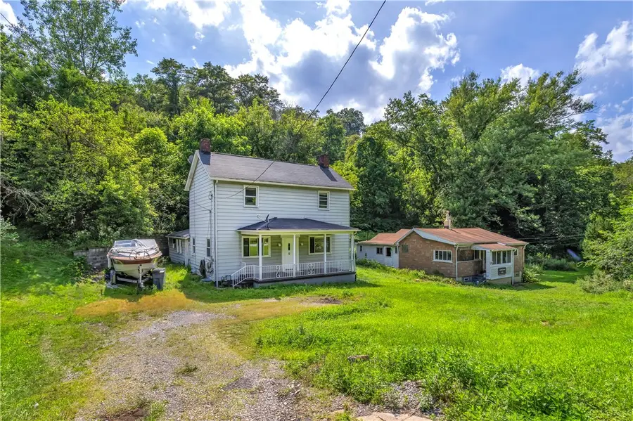 932 Dixon Ave, North Versailles, PA 15137 - Image #2