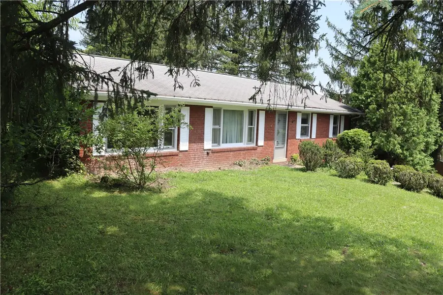 101 Lake Drive, Ligonier Township, PA 15658 - Image #2