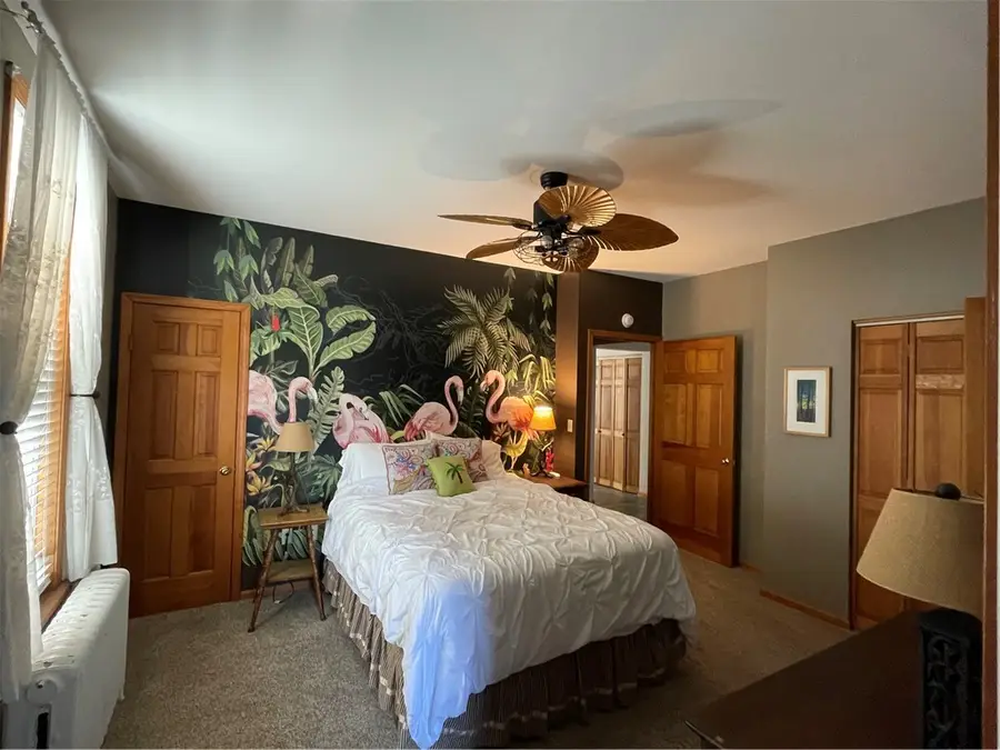 227 N Market St, Ligonier, PA 15658 - Image #2