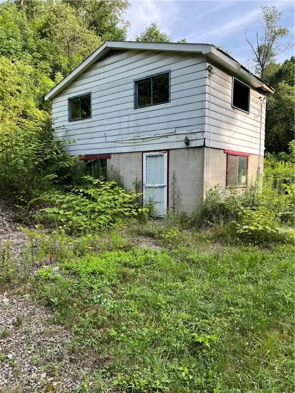 138 Friendship Rd, Big Beaver, PA 15010 - Image #3