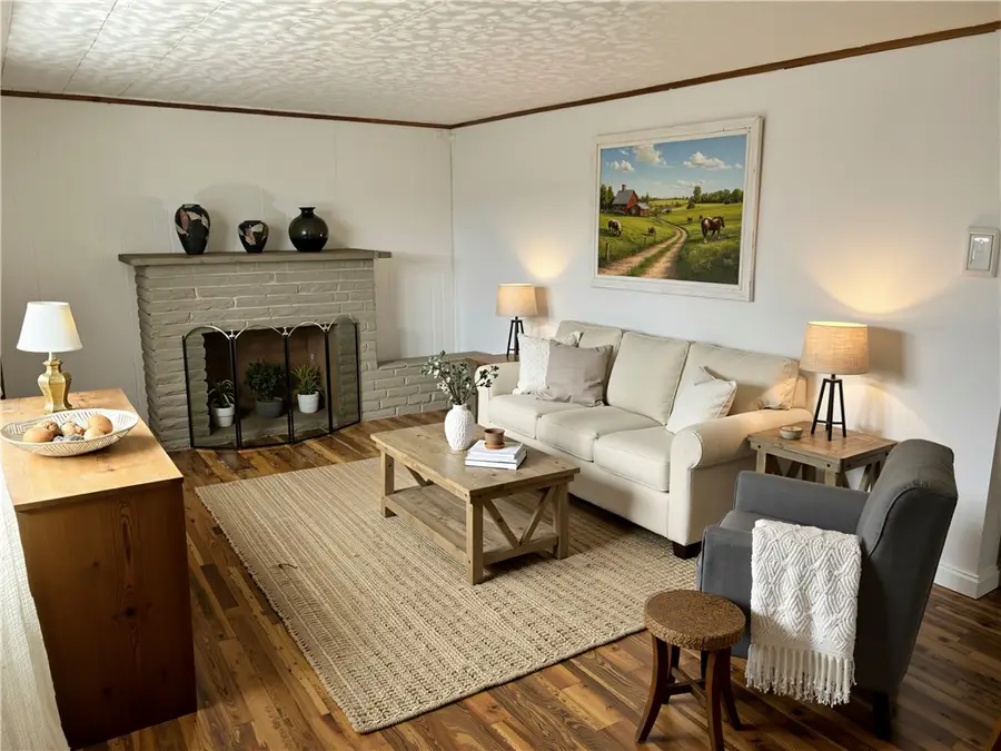 734 Linwood Dr, Ohara Township, PA 15215 - Image #2