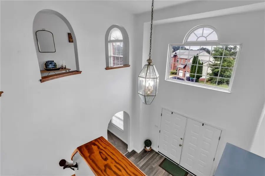 302 Cosette Drive, Cranberry, PA 16066 - #2