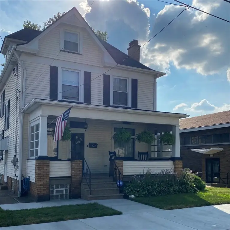 920 4th Ave, Conway, PA 15027 - Image #1