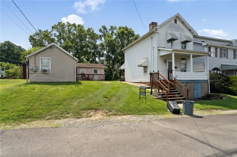 16-18 Grand Street, Belle Vernon, PA 15012 - #2