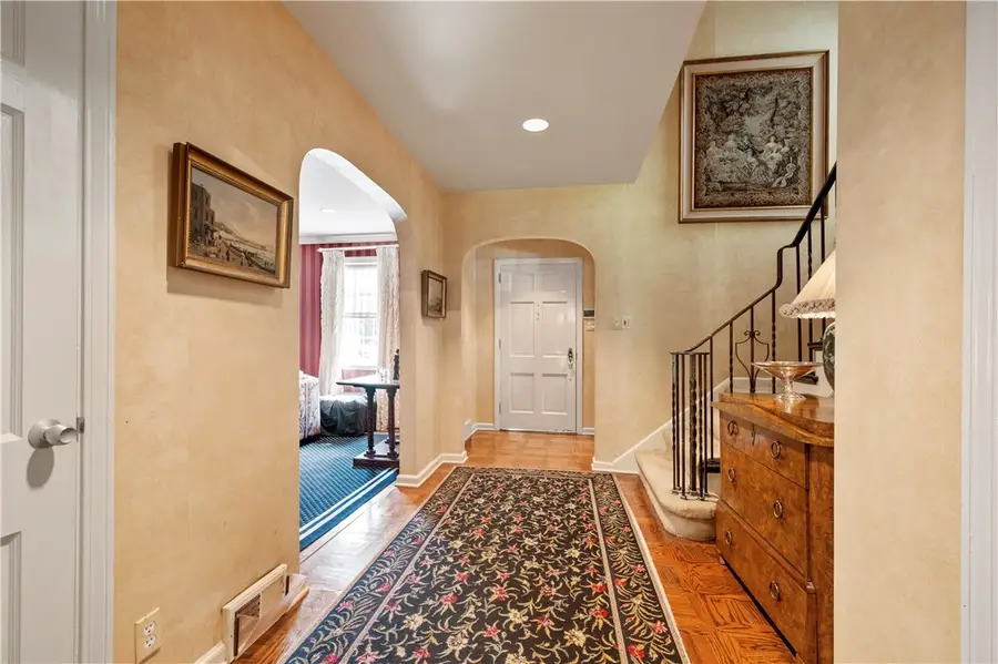 1190 Beechwood Ct, Pittsburgh, PA 15206 - Image #3