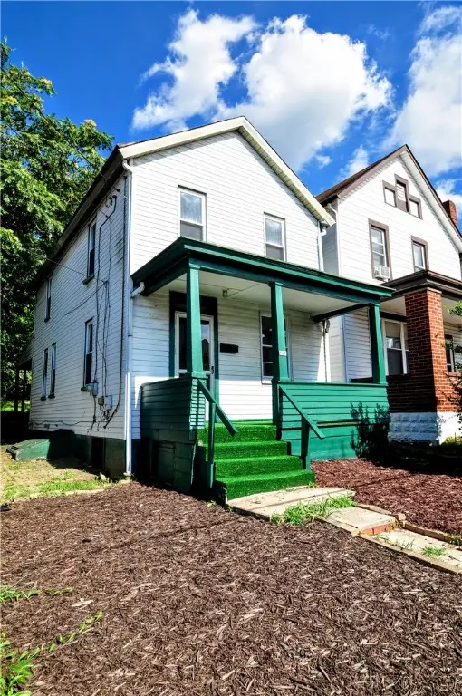 537 Vermont Avenue, Glassport, PA 15045