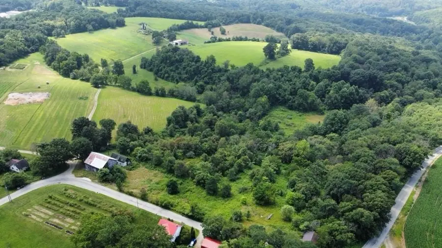 659 Alexander Rd, Unity, PA 15650 - Image #3