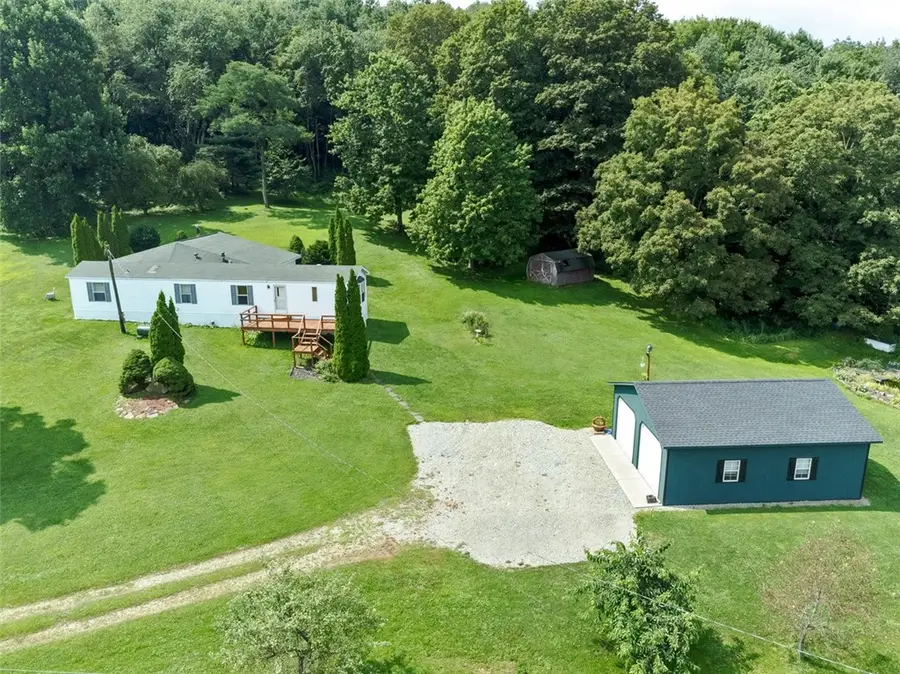 423 Quail Hill Rd, Bullskin, PA 15469 - Image #3